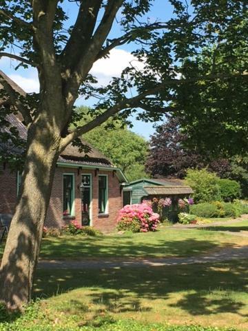 Gouweland Villa Hoogwoud Exteriör bild